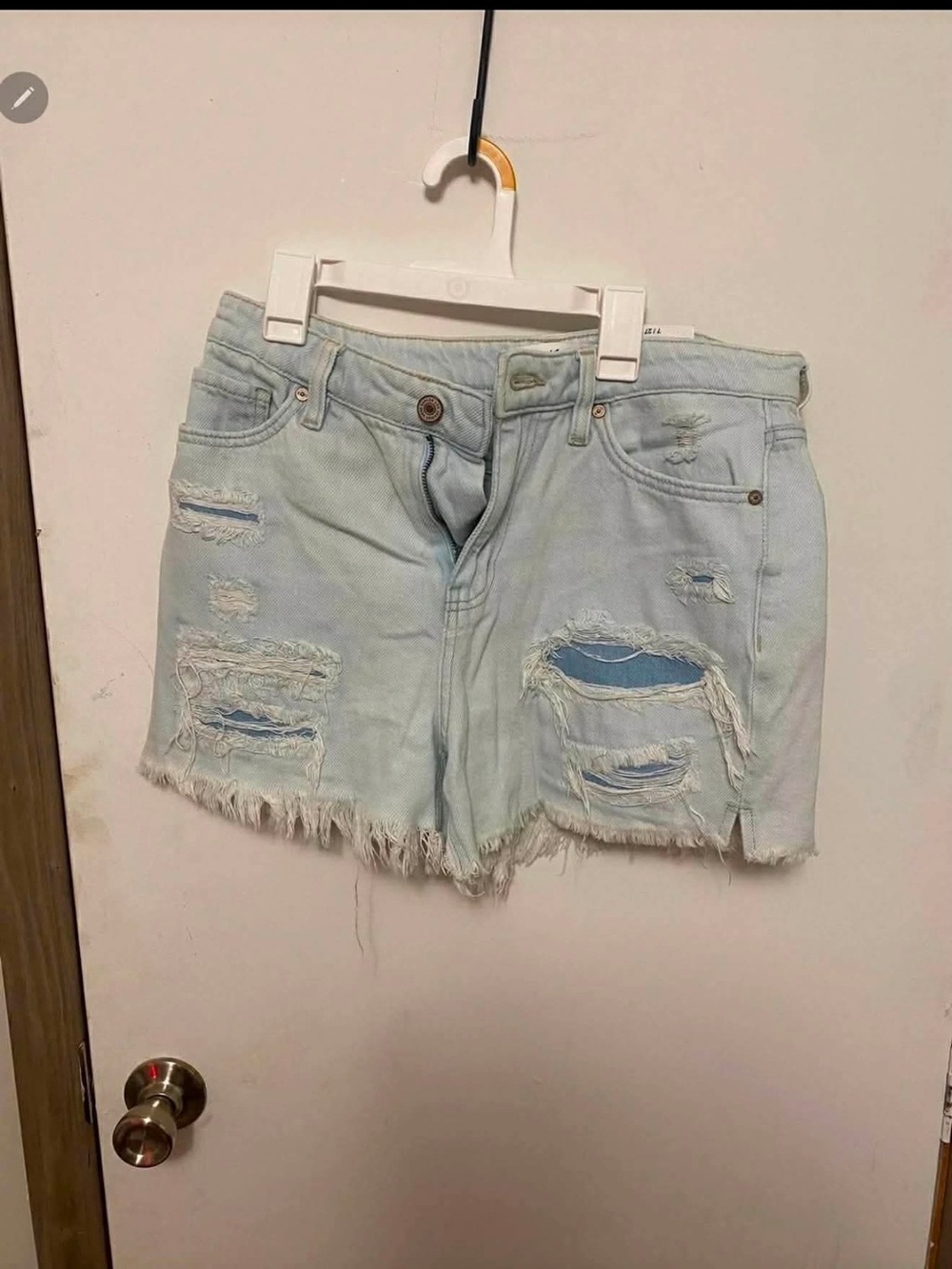 KanCan Light Wash Distressed Denim Shorts